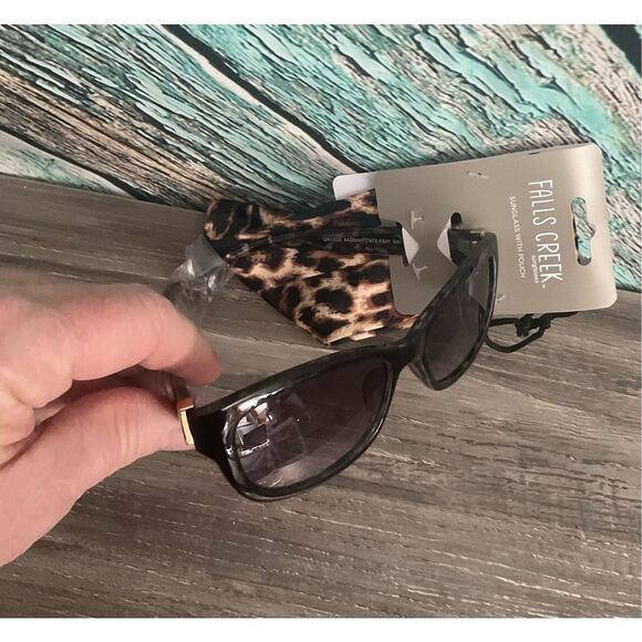 NWT Falls Creek Sunglasses Women’s Unisex Leopard Pouch UVA/UVB Protection ☀️🌞 - Picture 10 of 12